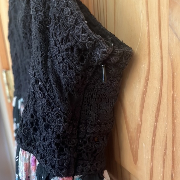 AMERICAN Eagle Outfitters Flowy Floral Dress - Picture 5 of 9